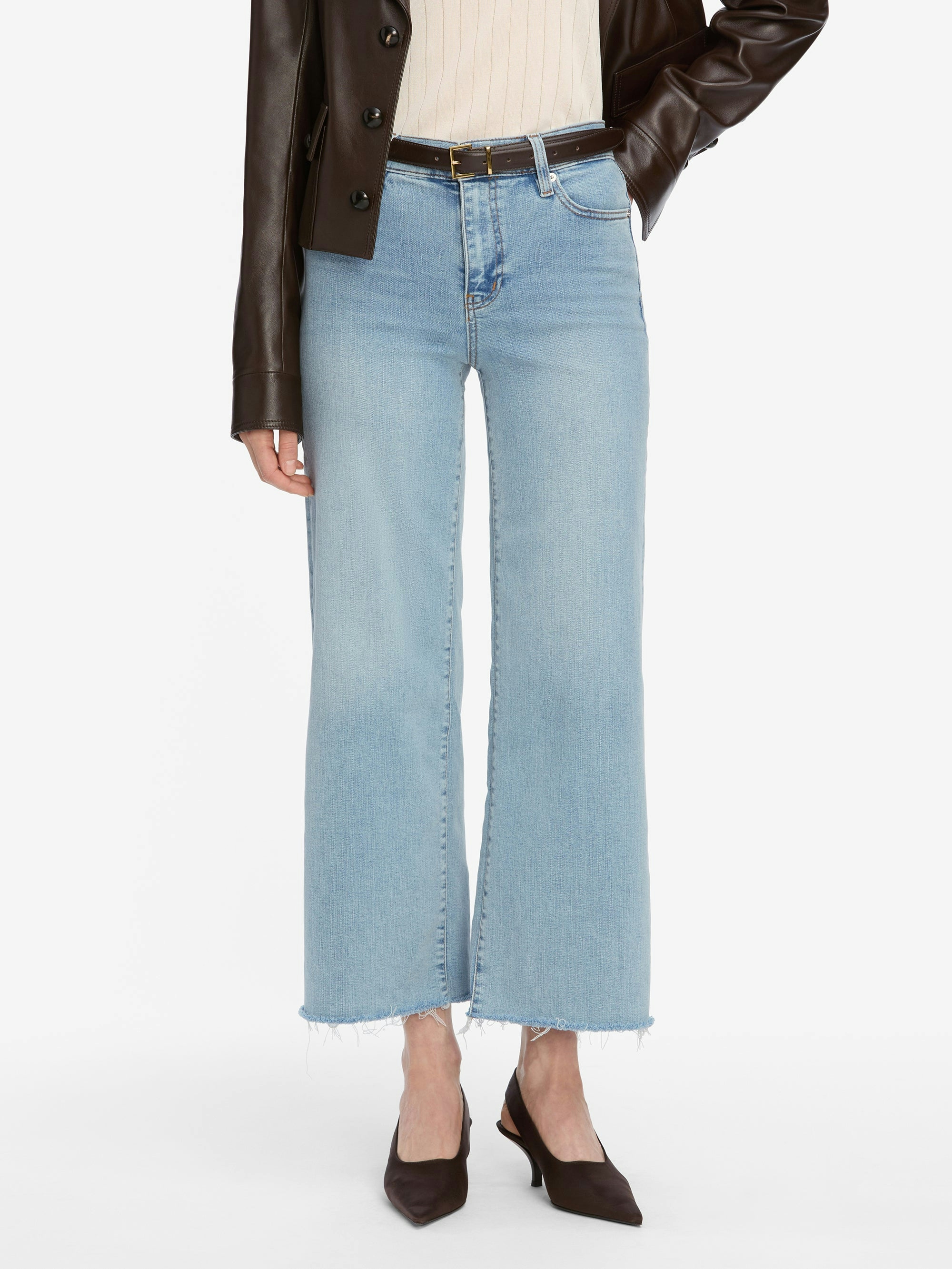 jeans front image alt:hover